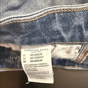 American Eagle Outfitters Light Blue mom Jeans‎ thumbnail 8