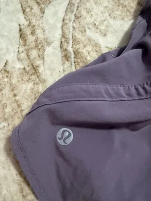 Lululemon Shorts thumbnail 3