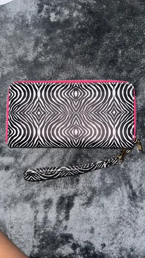 Wallet thumbnail 3