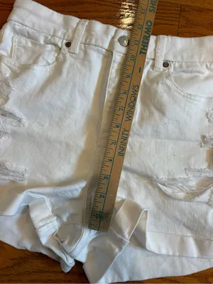 American Eagle White Distressed Denim Shorts Women’s Size 6 High Rise Summer thumbnail 6