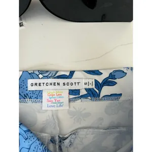 EUC Gretchen Scott Tennis Golf Pickleball Skort Smell The Roses Small thumbnail 2