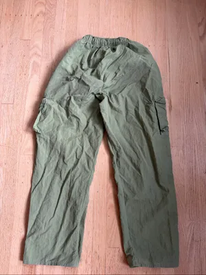 Nike Women's Woven Cargo Pants XS green thumbnail 4