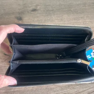 Disney Mickey and Friends Wallet Wristlet NEW thumbnail 5