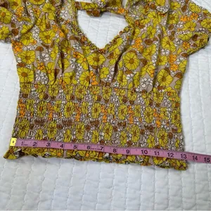 Floral Puff Sleeve Blouse Fall in Yellow and Brown Top thumbnail 6