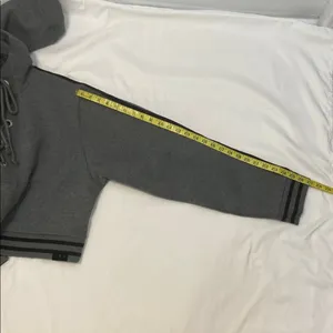 Puma Fenty By Rihanna Grey Rising Sun Lace-Up Cropped Hoodie.Size-Medium thumbnail 8