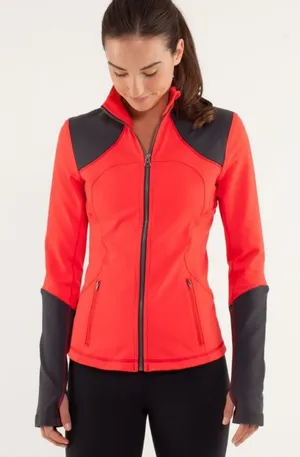 Lululemon Forme Jacket Love Red Size 6 Athletic Gym Lifting Sporty Scuba Define thumbnail 1