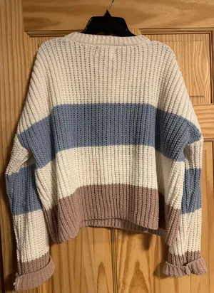 Sweater Francesca's Striped Cropped thumbnail 2
