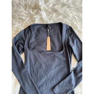 Skims Cotton Jersey Scoop Neck Long Sleeve Top Soot Size Medium thumbnail 5