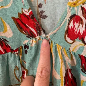 Free People Blue Red Floral V-neck Babydoll Blouse Fairycore Flowy Women's Small thumbnail 9