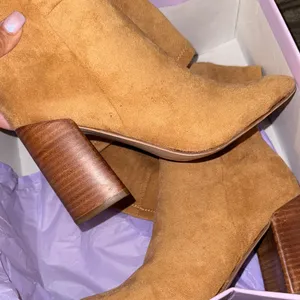 New madden‎ girl Winsloww camel stretchy thumbnail 6