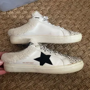 VINTAGE HAVANA Heavenly Faux Shearling Lined Sneakers, Size 7 thumbnail 1