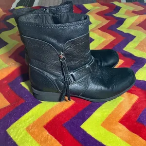Clarks Black Leather Boots Size 10 thumbnail 2