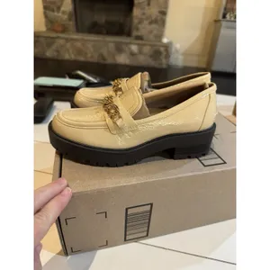 Sam Edelman Taylor Loafers Wheat Patent Size 5 Lug Sole thumbnail 4