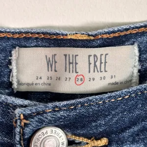 We The Free Free People‎ Distressed Denim Shorts Blue Button Fly Sz 28 High Rise thumbnail 3
