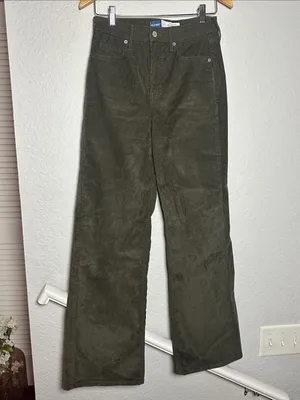NEW Old Navy High Waist Sky-Hi Wide Leg Corduroy Pants Size 2 Olive Green Fall thumbnail 2
