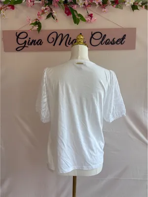 Michael Kors White V-Neck Short Sleeve Top Size M with Textured Sleeves thumbnail 2