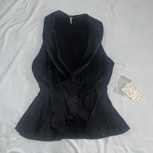 NWT Sz 0 Free People Suit Up Black Satin Wrap Top thumbnail 5