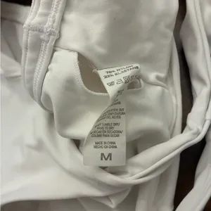 Alphalete Sports Bra Top Women’s Medium White Cut Out High Neck thumbnail 4