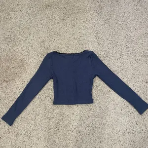 Tunnel Vision Rosa Blue Lace-trimmed Thermal Long-Sleever thumbnail 5