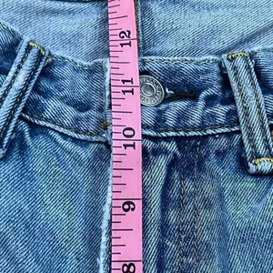 Levi’s Y2K 505 Relaxed Fit Lighter Wash Jeans DIY 35x27 thumbnail 8
