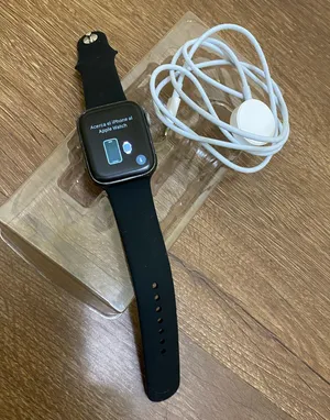 Apple Watch Series 44mm 4 GPS + Cellular  thumbnail 1