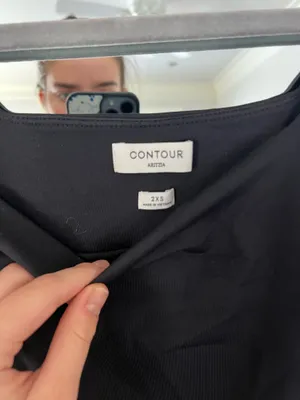 Aritzia Bodysuit Contour Short Sleeve thumbnail 2