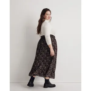 Madewell Crinkle Georgette Tiered Maxi Skirt in Blurred Blooms thumbnail 2