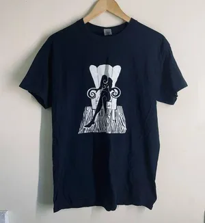 Independent Graphic Art T-Shirt Black size M thumbnail 1
