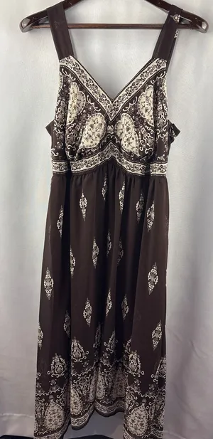 Women’s Silhouettes Size 14 Brown Paisley Maxi Dress thumbnail 1