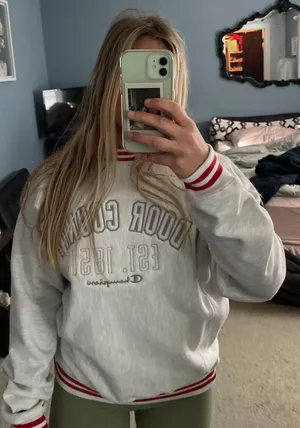 Champion Crew Neck thumbnail 1
