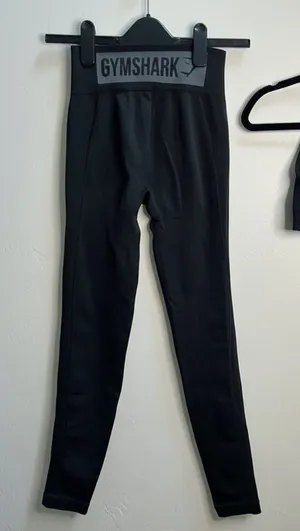 Gymshark‎ Flex High Waisted Leggings and Sports Bra Set Black Grey Womens Small thumbnail 1