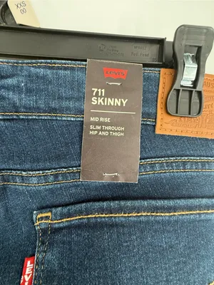 Levi's 711 Skinny Dark Blue Skinny Jeans - Women's 30x30 thumbnail 6