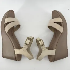 Crocs Leigh II Ankle Strap Wedge Sandal Beige Tan Women 10 Y2K Comfy Beach Vacay thumbnail 7