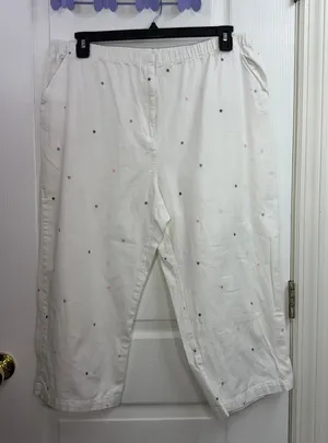 Vintage Classic Elements white embroidered polka dot capri‎ cropped pants cotton thumbnail 1