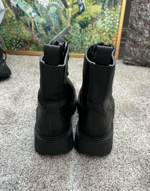 Madden Girl Combat Black Boots thumbnail 3