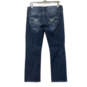 Silver Jeans Tuesday Low Rise Capri Size W29 Summer‎ Travel Vacation Denim City thumbnail 2