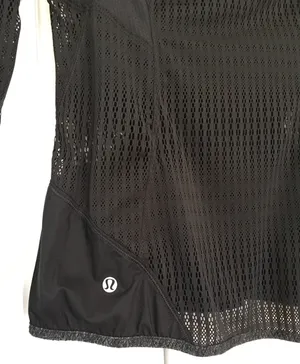 Lululemon Mesh Back Full Zip Women’s Black Jacket Size 4 thumbnail 4