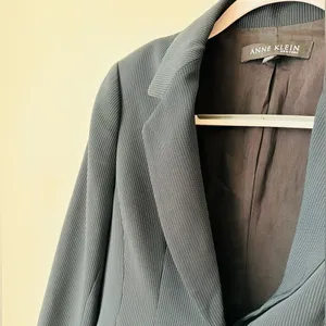 Anne Klein Pinstripe Blazer - Size 4 thumbnail 7