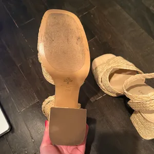 Marc Fisher Natural Woven Platform Sandals thumbnail 4
