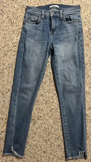 Seven7 Skinny Jeans thumbnail 1