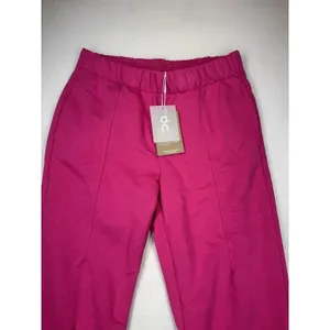 On Women's Club Pants Sweat Pants Joggers Medium NWT $99 MSRP thumbnail 4