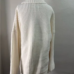 Abercrombie & Fitch Cream Cowl Neck Chenille Sweater size Large thumbnail 3