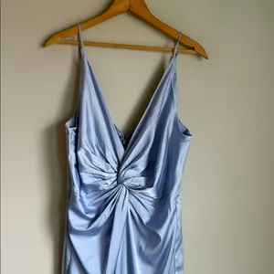 Abercrombie & Fitch Draped Twist-Front Maxi Dress Large thumbnail 4