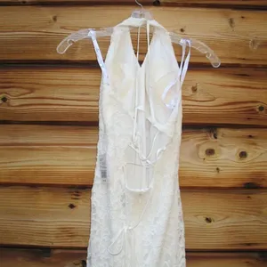 DB Studio Stretch Lace Halter Neck Gown White Size 14 thumbnail 11