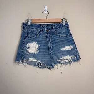American Eagle Distressed Mom Shorts thumbnail 3