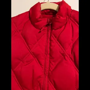 GAP Women's Red Quilted Puffer Vest - XS thumbnail 2