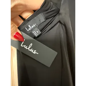 NWT Lulus Eye-Catching Silhouette Black Cowl Neck Halter Maxi Dress Holiday Sz S thumbnail 6