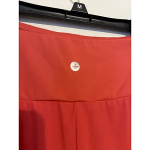 Halara Breezeful™ High Waisted High Low Ruffle 2-in-1 Skirt Pompeian Red Size M thumbnail 7
