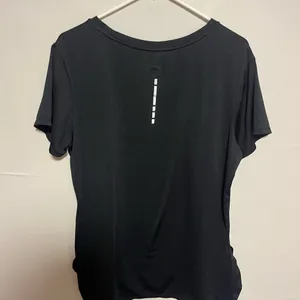 Avia Women's Short Sleeve Tee in Black thumbnail 3