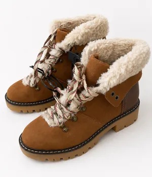 NWT Time and Tru Tan Sherpa Lined Hiking Boots Size 7 Cozy Winter Boots Gorpcore thumbnail 1